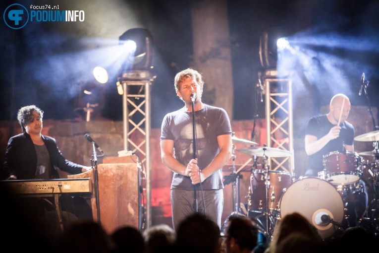 Racoon op Racoon - 2 september 2016 - Metropool Open Air foto