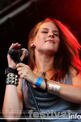 Delain op Tuinfeest Nirwana 2007 foto