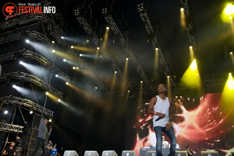 Ronnie Flex & Lil' Kleine op Appelpop 2016 foto