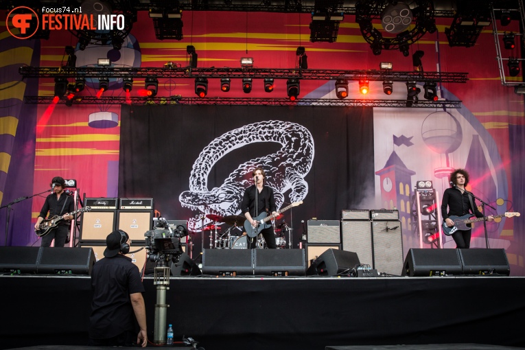 Catfish and the Bottlemen op Lollapalooza Berlijn 2016 - Zaterdag foto