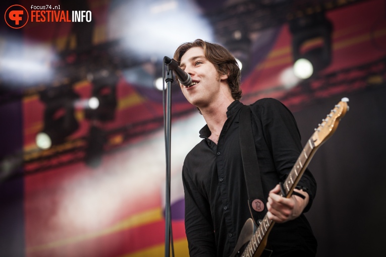 Catfish and the Bottlemen op Lollapalooza Berlijn 2016 - Zaterdag foto