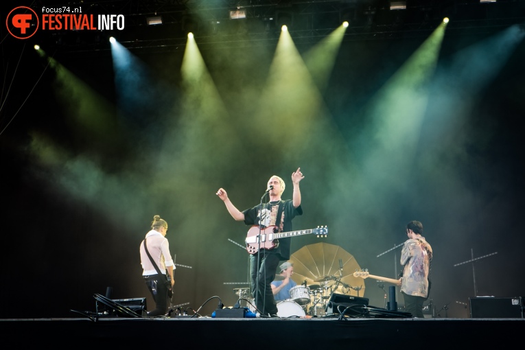 Bilderbuch op Lollapalooza Berlijn 2016 - Zondag foto