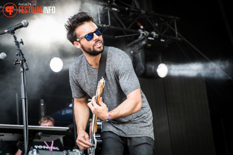 Nothing But Thieves op Lollapalooza Berlijn 2016 - Zondag foto
