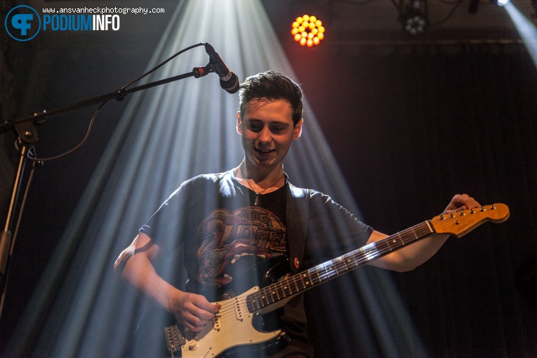 Laurence Jones op Laurence Jones - 22/09 - Luxor live foto