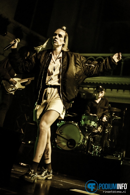 MØ op Mø  - 04/10/16 - Paradiso foto