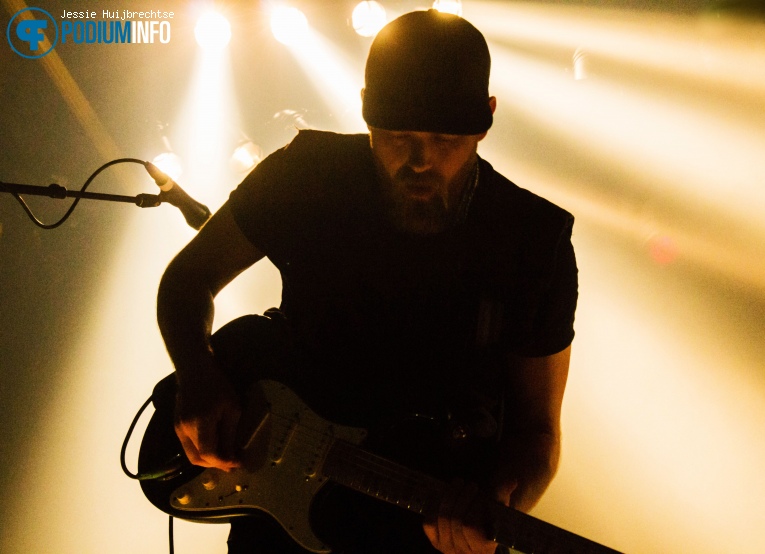 Walking On Cars op Walking On Cars - 13/09/16 - Melkweg foto