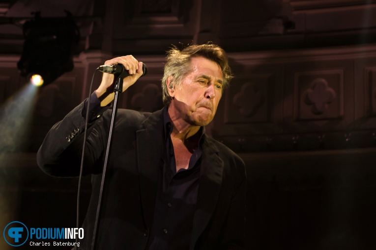 Bryan Ferry op Bryan Ferry - 29/09 - Paradiso foto