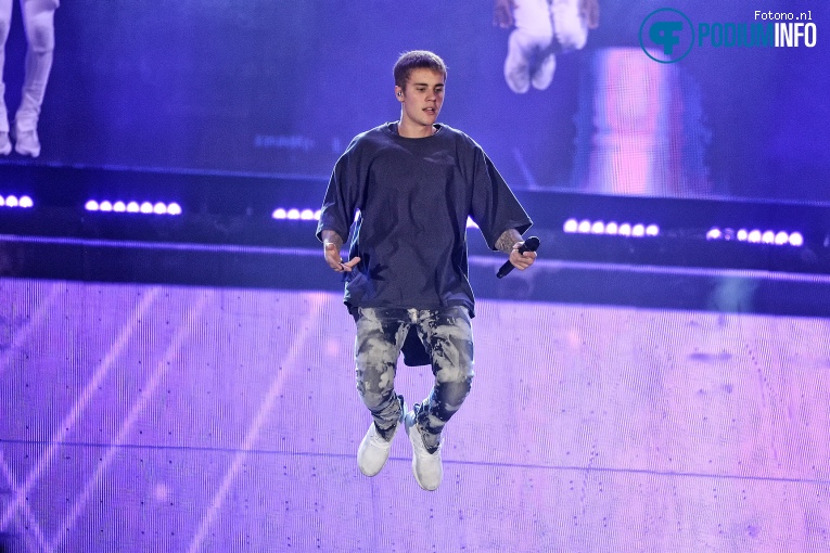 Justin Bieber op Justin Bieber - 08/10 - GelreDome foto
