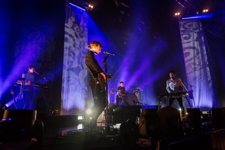 Daughter op Daughter - 15/10 - TivoliVredenburg foto