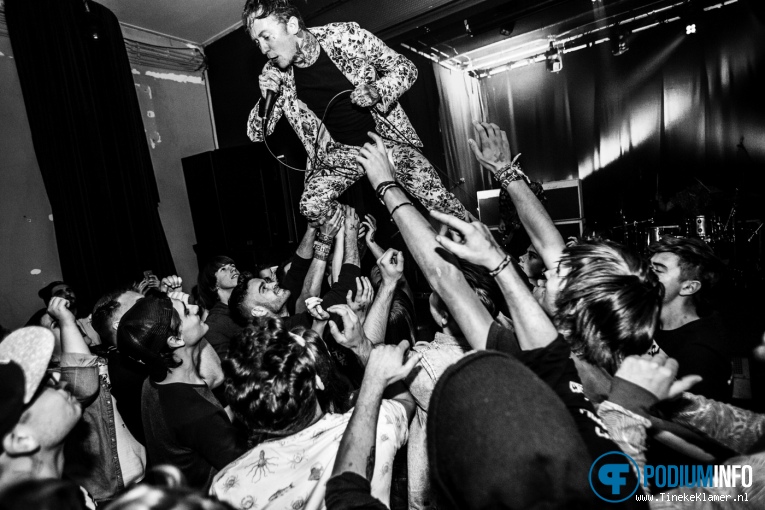 Frank Carter & The Rattlesnakes op Frank Carter & The Rattlesnakes - 23/10 - Podium Asteriks foto