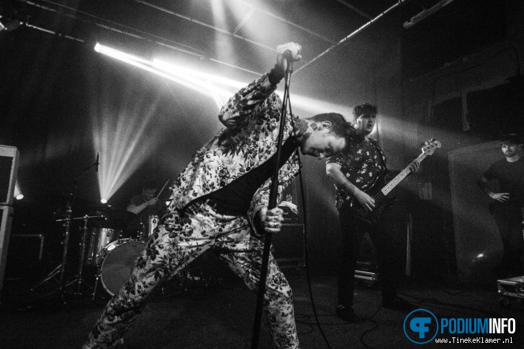 Frank Carter & The Rattlesnakes op Frank Carter & The Rattlesnakes - 23/10 - Podium Asteriks foto