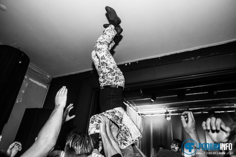 Frank Carter & The Rattlesnakes op Frank Carter & The Rattlesnakes - 23/10 - Podium Asteriks foto