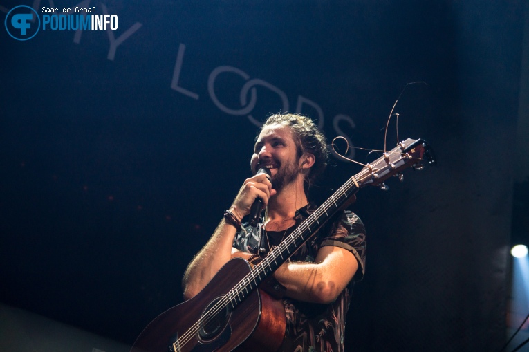 Jeremy Loops op Jeremy Loops - 30/10 - Paradiso foto