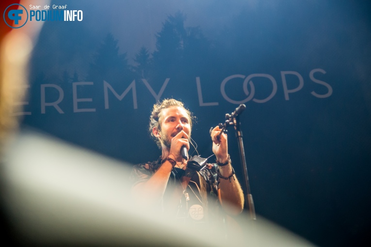 Jeremy Loops op Jeremy Loops - 30/10 - Paradiso foto
