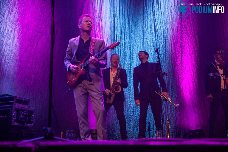 Level 42 op Level 42 - 02/11 - TivoliVredenburg foto