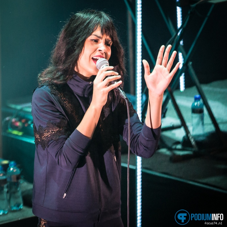 Maria Mena op Maria Mena - 04/11 - TivoliVredenburg foto