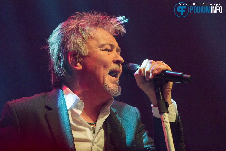 Paul Young op Mr. Paul Young - 05/11 - TivoliVredenburg foto