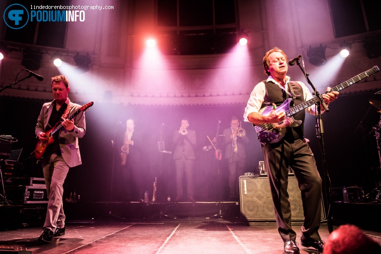 Foto Level 42 op Level 42 - 09/11 - Paradiso