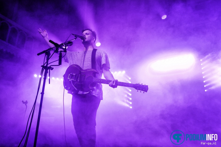 White Lies op White Lies - 13/10 - Paradiso foto