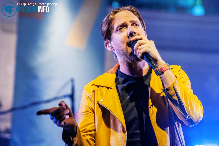 Kaiser Chiefs op Kaiser Chiefs - 23/10 - Paradiso foto