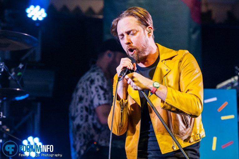 Kaiser Chiefs op Kaiser Chiefs - 23/10 - Paradiso foto