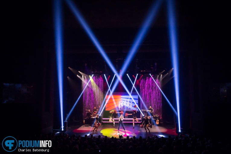 Véronic DiCaire op Véronic DiCaire - 25/10 - Oude Luxor Theater foto