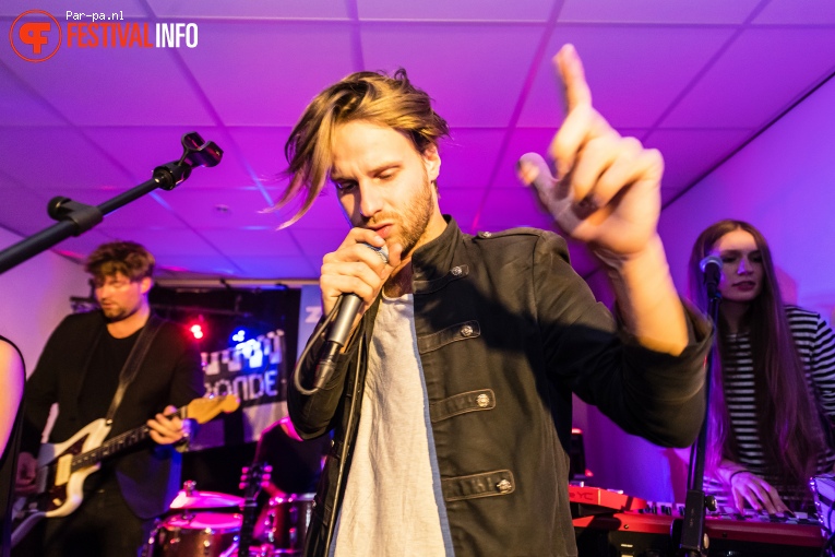 Avi On Fire op Popronde Leiden 2016 foto