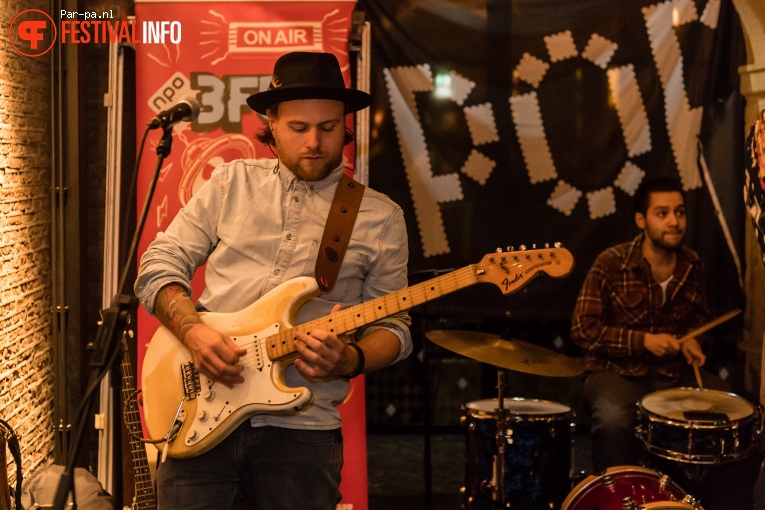 Rilan & The Bombardiers op Popronde Leiden 2016 foto