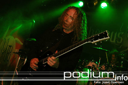 Vicious Rumors op After All - 6/9 - Bosuil foto