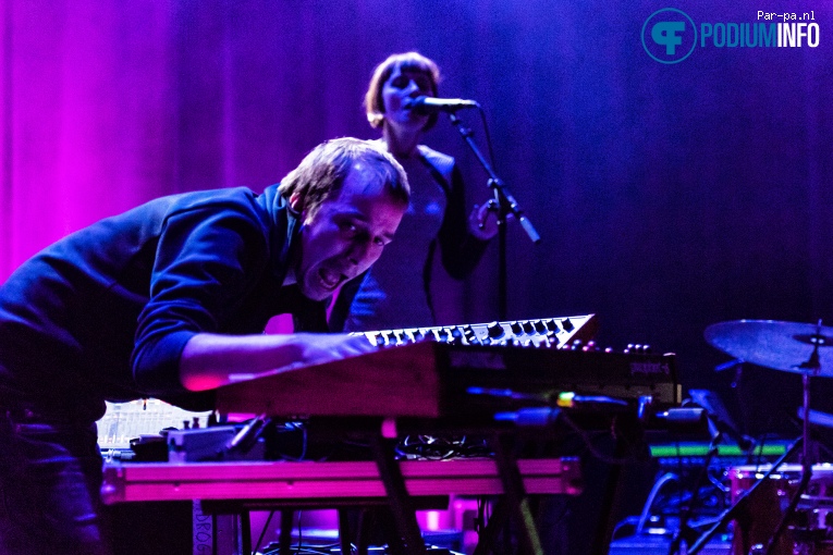 Hydrogen Sea op Warhaus - 01/11 - TivoliVredenburg foto