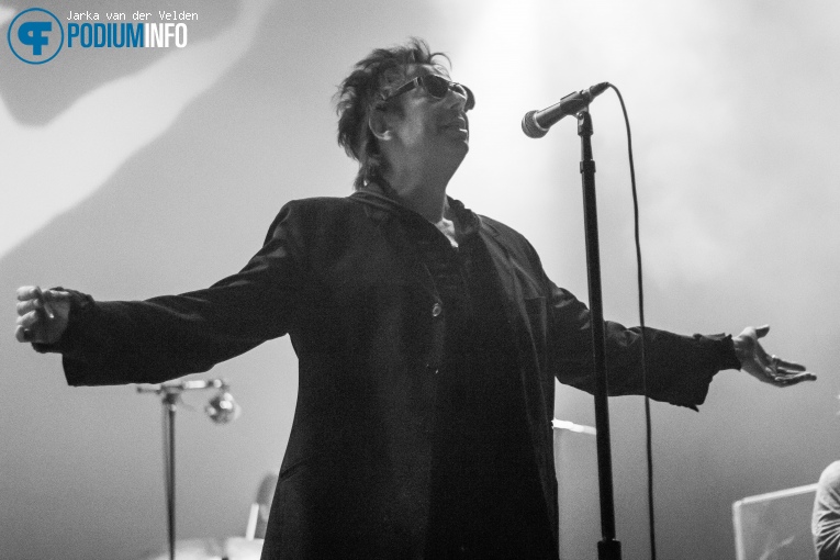Echo & The Bunnymen op Echo & The Bunnymen - 06/11 - Effenaar foto
