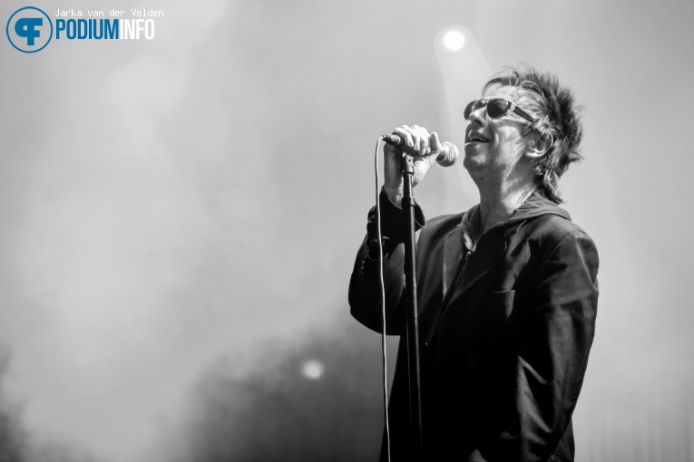 Foto Echo & The Bunnymen op Echo & The Bunnymen - 06/11 - Effenaar