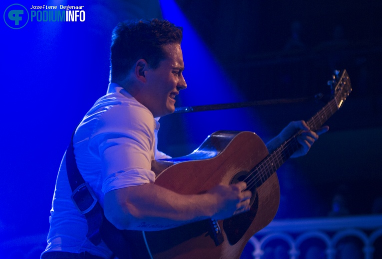 Douwe Bob op Douwe Bob - 12/11 - Paradiso foto