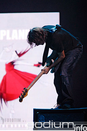 Fiction Plane op The Police - 13/9 - Amsterdam Arena foto