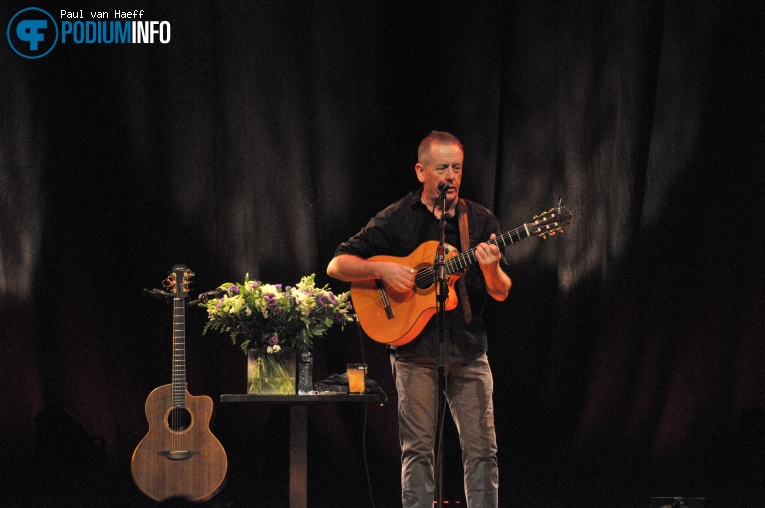 Luka Bloom op Luka Bloom - 30/11 - TivoliVredenburg foto