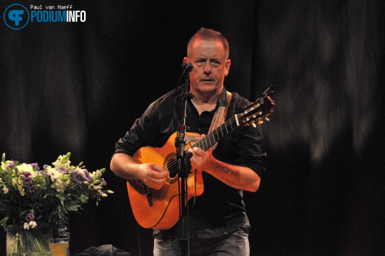 Luka Bloom op Luka Bloom - 30/11 - TivoliVredenburg foto