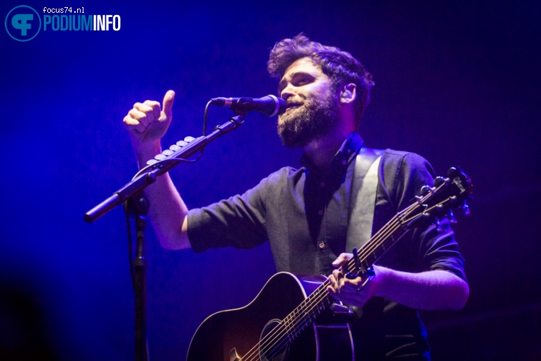 Passenger (Singer-songwriter) op Passenger - 26/10 - Ziggo Dome foto