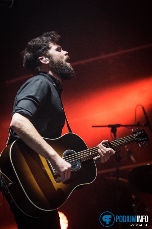 Passenger (Singer-songwriter) op Passenger - 26/10 - Ziggo Dome foto