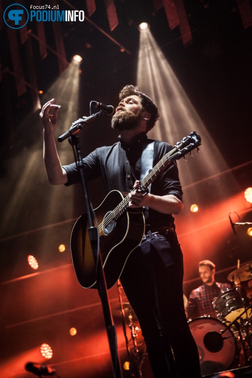 Passenger (Singer-songwriter) op Passenger - 26/10 - Ziggo Dome foto