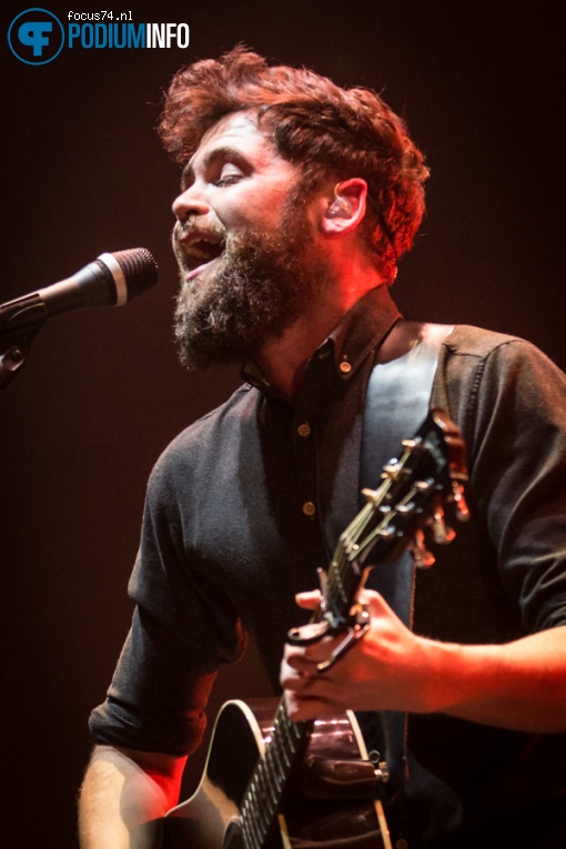 Passenger (Singer-songwriter) op Passenger - 26/10 - Ziggo Dome foto