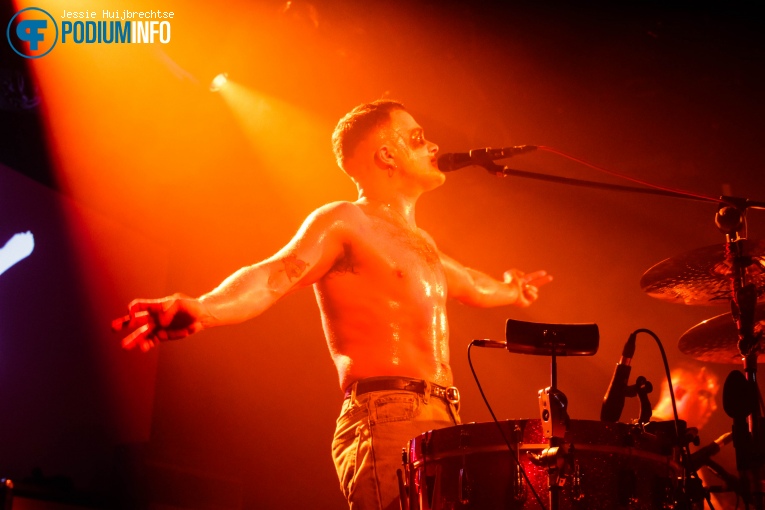 Foto Slaves op Slaves - 31/10 - Melkweg