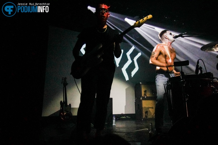Foto Slaves op Slaves - 31/10 - Melkweg