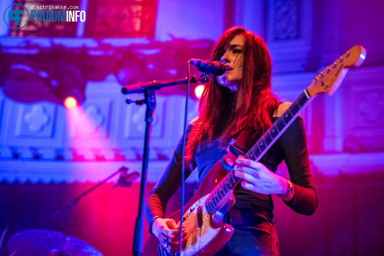 Warpaint op Warpaint - 2/11 - Paradiso foto