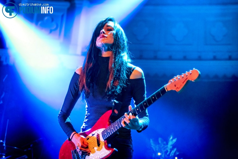 Warpaint op Warpaint - 2/11 - Paradiso foto