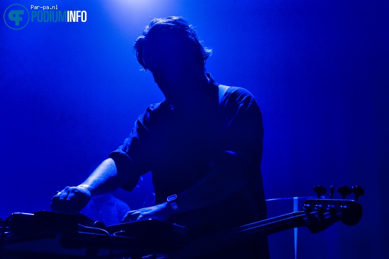 Choir of Young Believers op Choir of Young Believers - 3/11 - De Helling foto