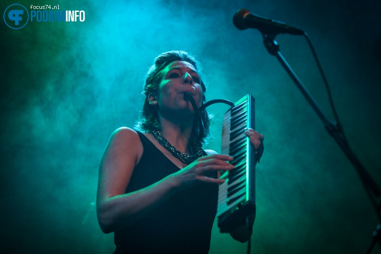 Ben Caplan and The Casual Smokers op Ben Caplan and the casual smokers -03/11 - Metropool Hengelo foto