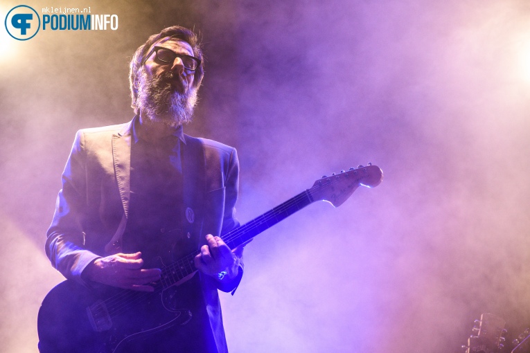 Douwe Bob op Douwe Bob - 05/11 - Effenaar foto