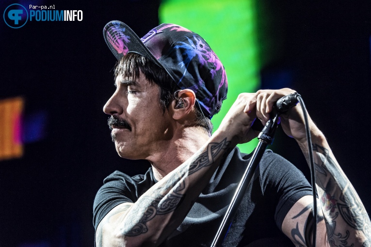 Red Hot Chili Peppers op Red Hot Chili Peppers - 08/11 - Ziggo Dome foto