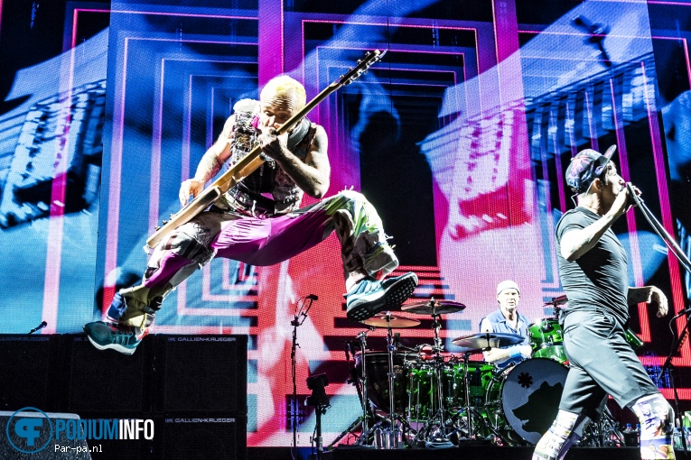 Red Hot Chili Peppers op Red Hot Chili Peppers - 08/11 - Ziggo Dome foto