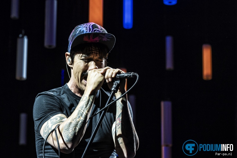 Red Hot Chili Peppers op Red Hot Chili Peppers - 08/11 - Ziggo Dome foto